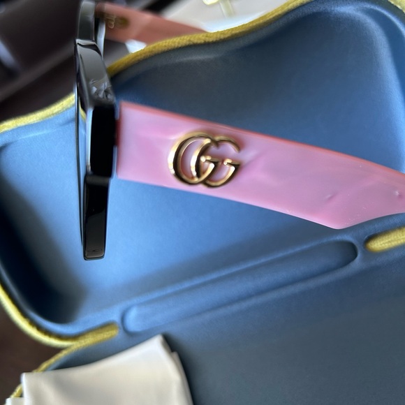 New Gucci Sunglasses light pink and brown - Picture 7 of 11
